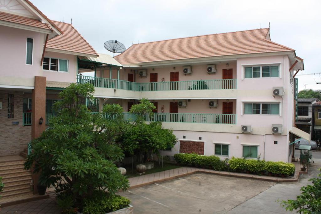 Tamarind Residences Khonkaen บ้านแทมมารีน Khon Kaen Extérieur photo