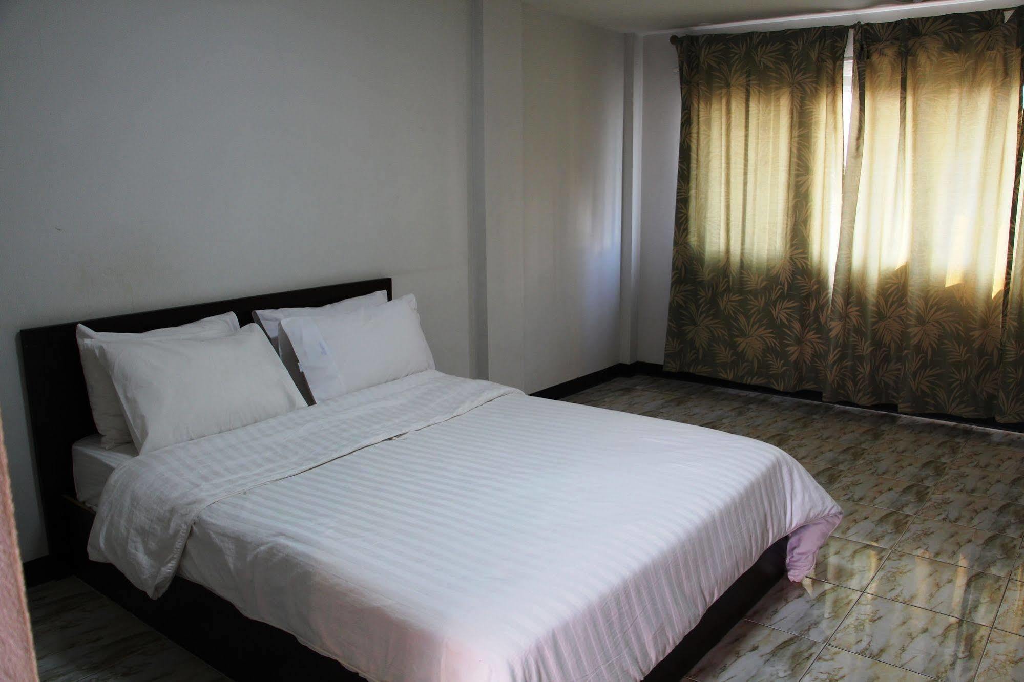 Tamarind Residences Khonkaen บ้านแทมมารีน Khon Kaen Extérieur photo