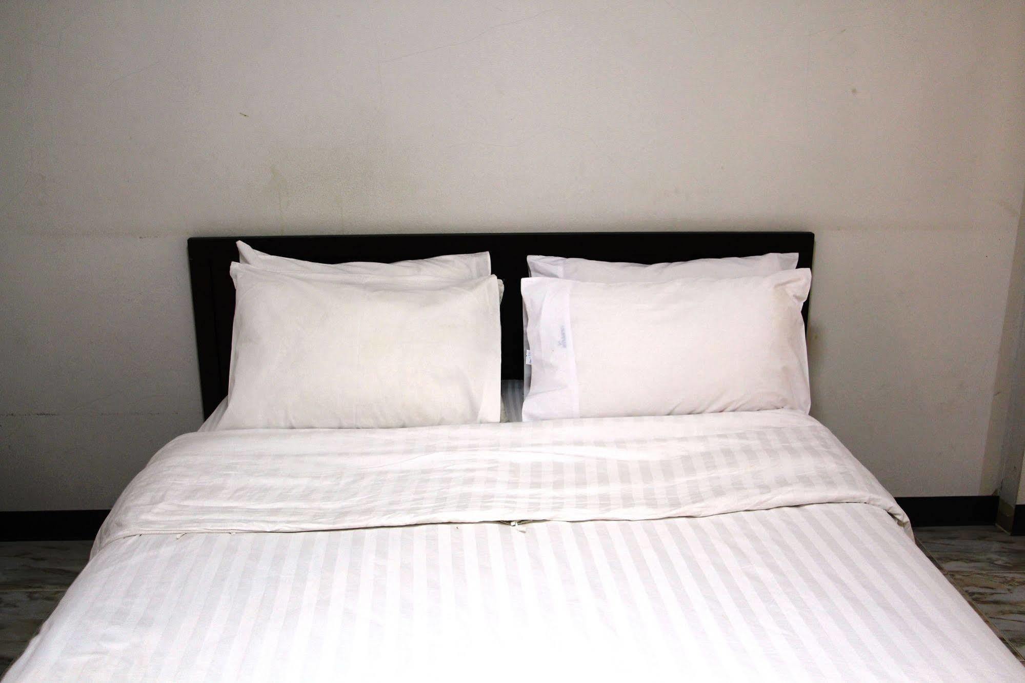 Tamarind Residences Khonkaen บ้านแทมมารีน Khon Kaen Extérieur photo